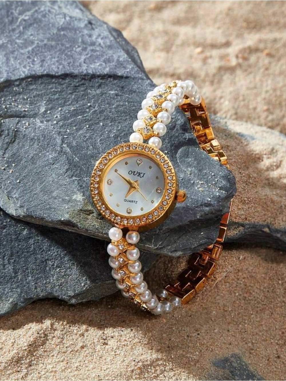 Gold and Pearl Bracelet Watch - Picture 6 of 7